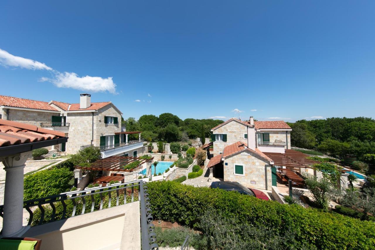 Villa Luci Pucisca Buitenkant foto